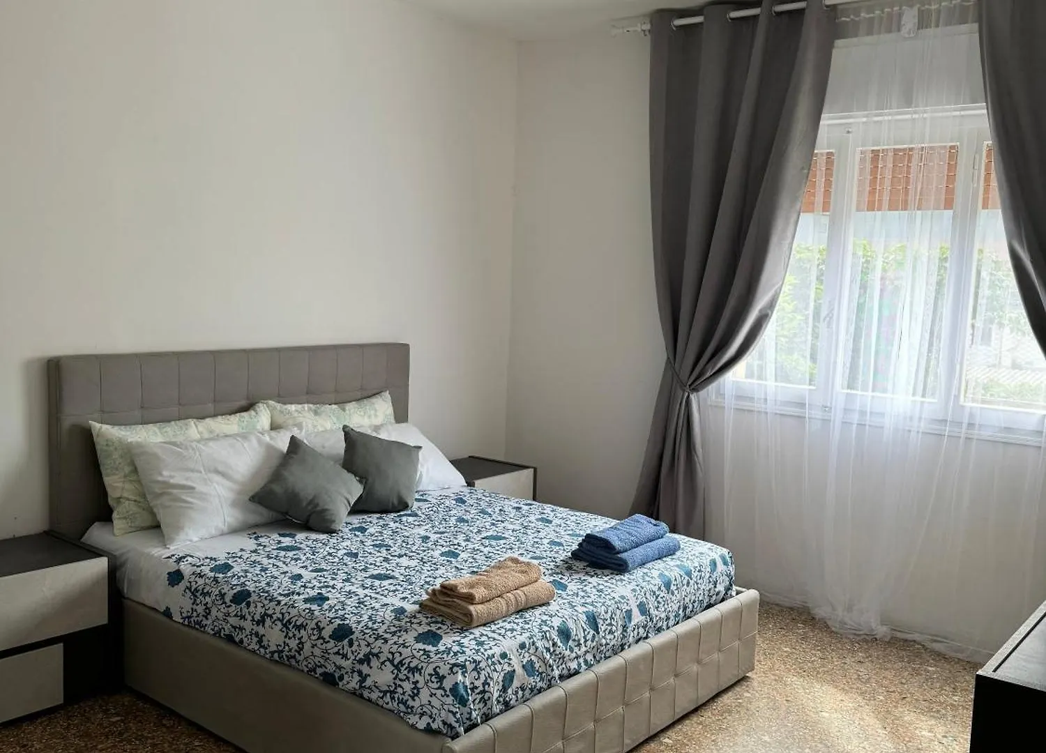 Venice Grey Apartment Italy